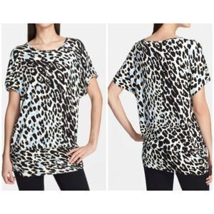 St. John Women's Animal Print Scoop Neck Tunic Top Size Medium Oversized